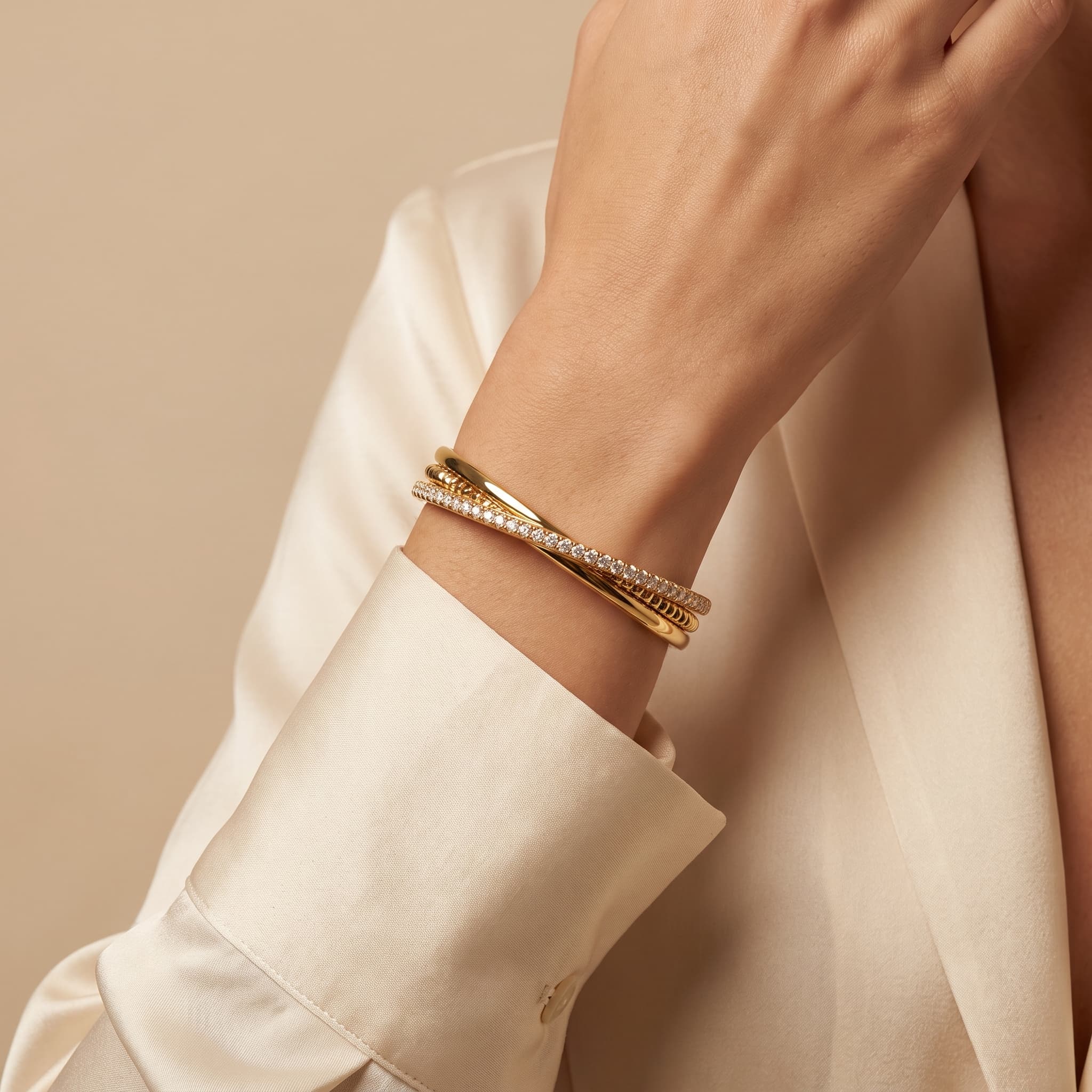 Interwoven — Round Diamond Interlocking Double Bangle thumbnail 3