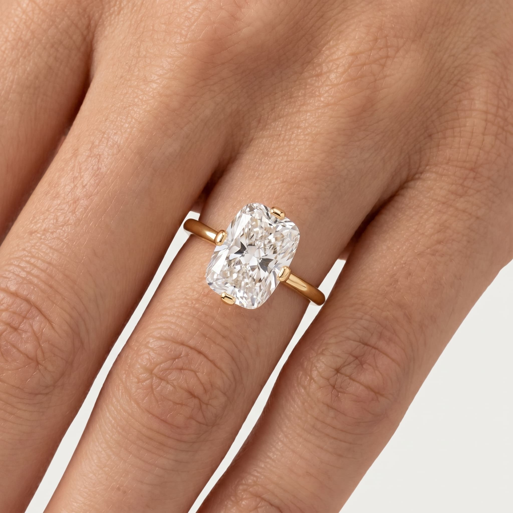 Velvet Hour — Elongated Cushion Diamond Ring thumbnail 5