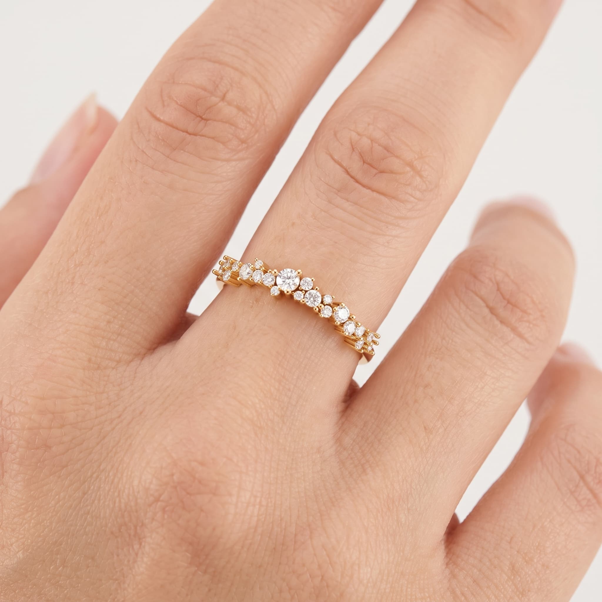 Stardust Scatter — Round Diamond Graduated Scatter Ring thumbnail 4