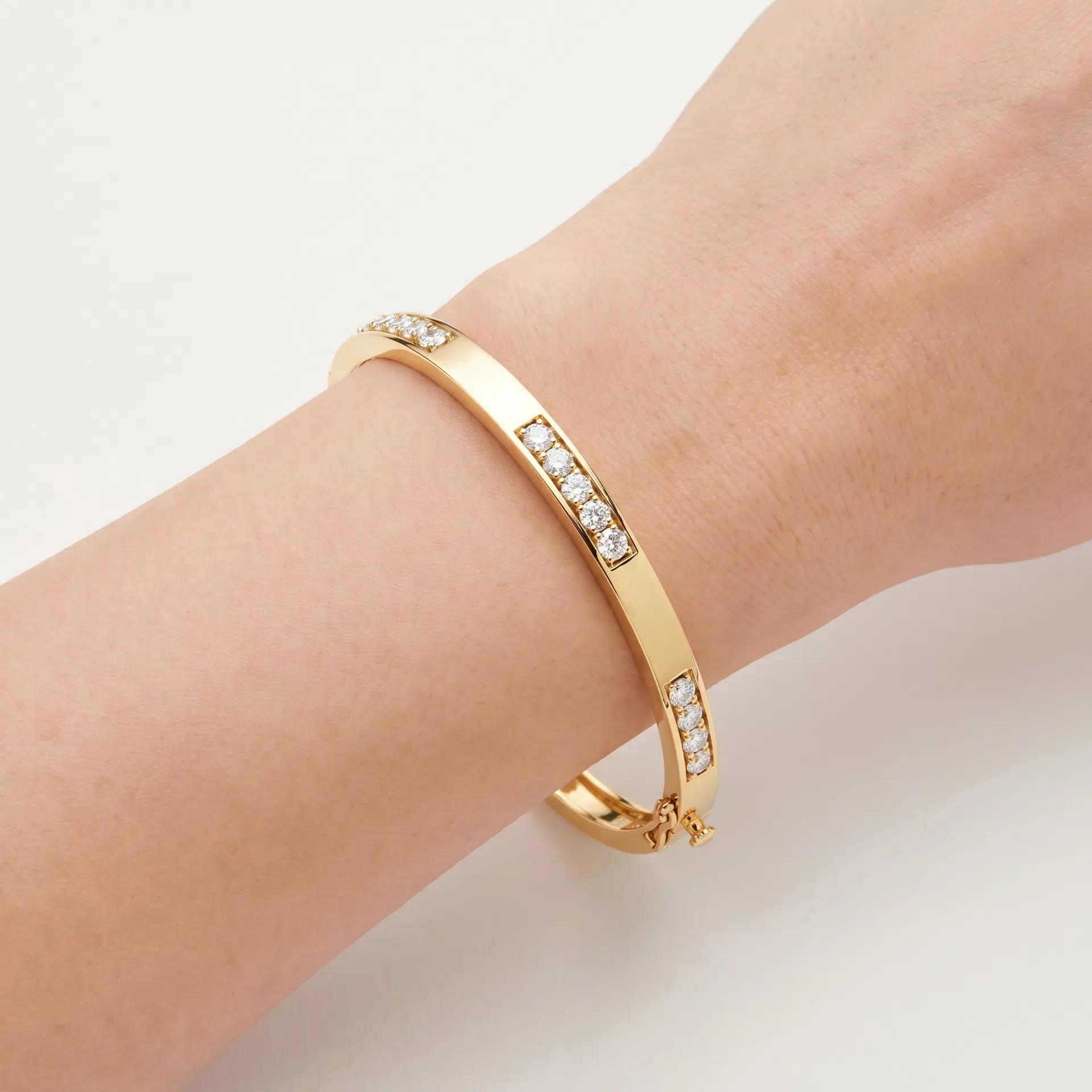 Round Diamond Cluster Station Bangle on model