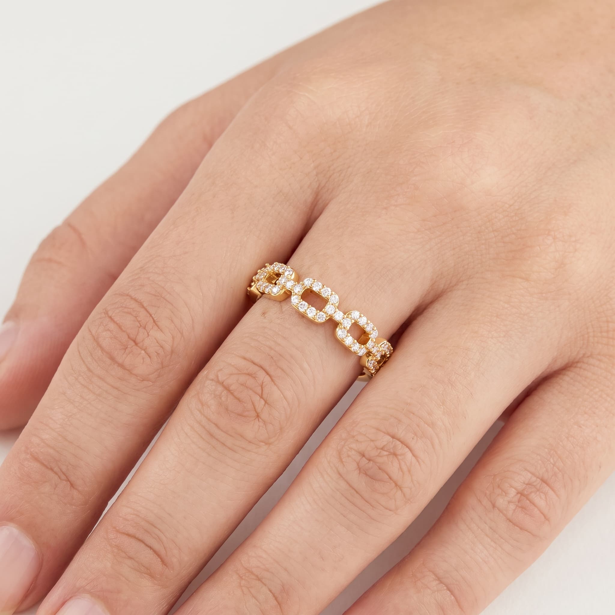 Chain Reaction — Round Diamond Pavé Open Link Ring thumbnail 4