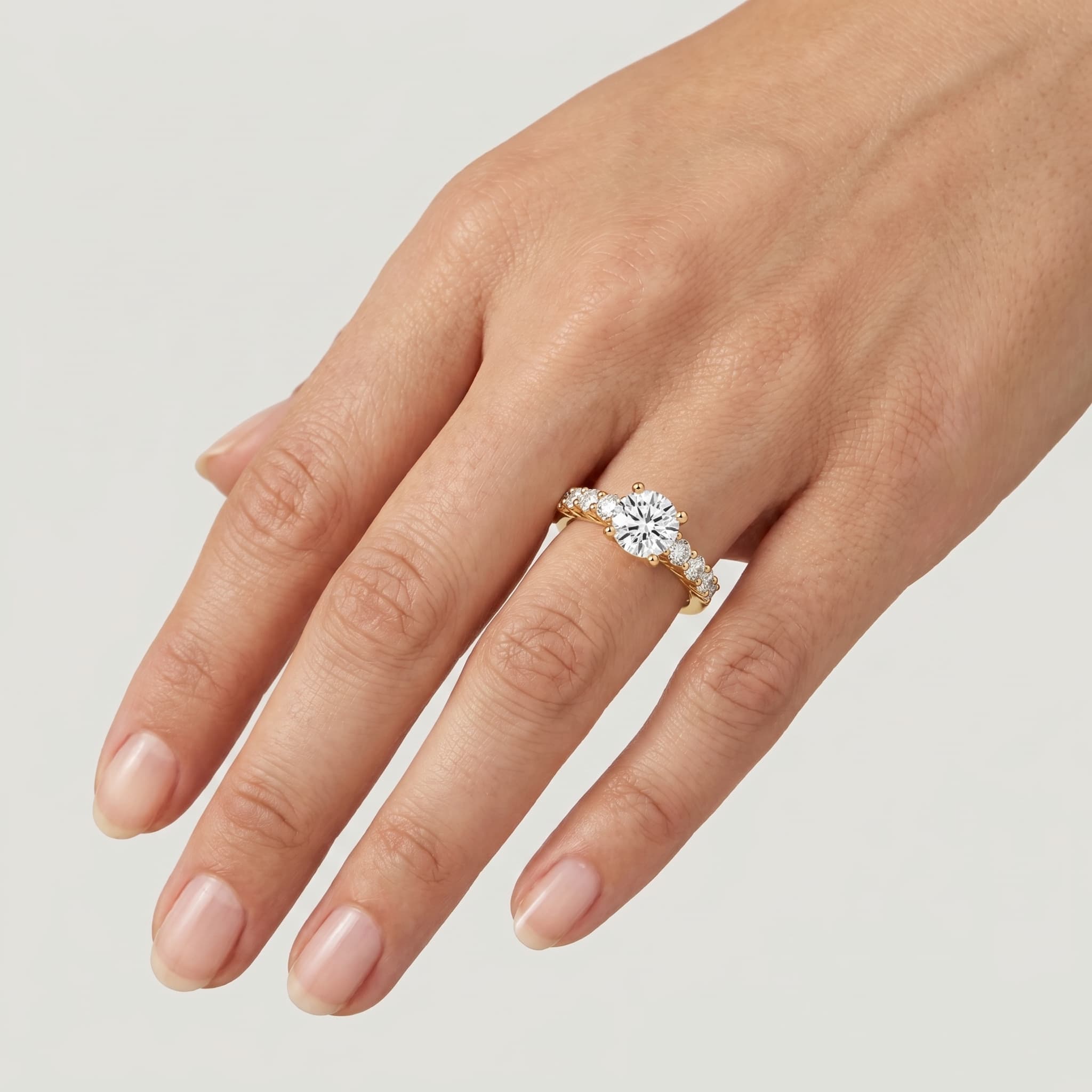 Cascade of Light — Round Diamond Engagement Ring thumbnail 4
